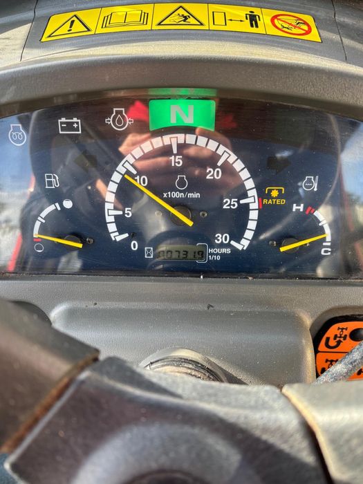 Mini traktor YANMAR EF 235