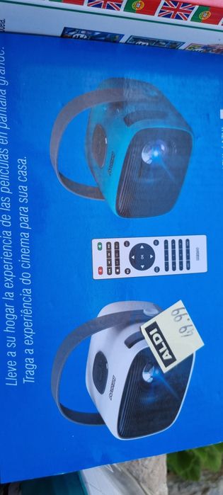 Mini projector de cinema