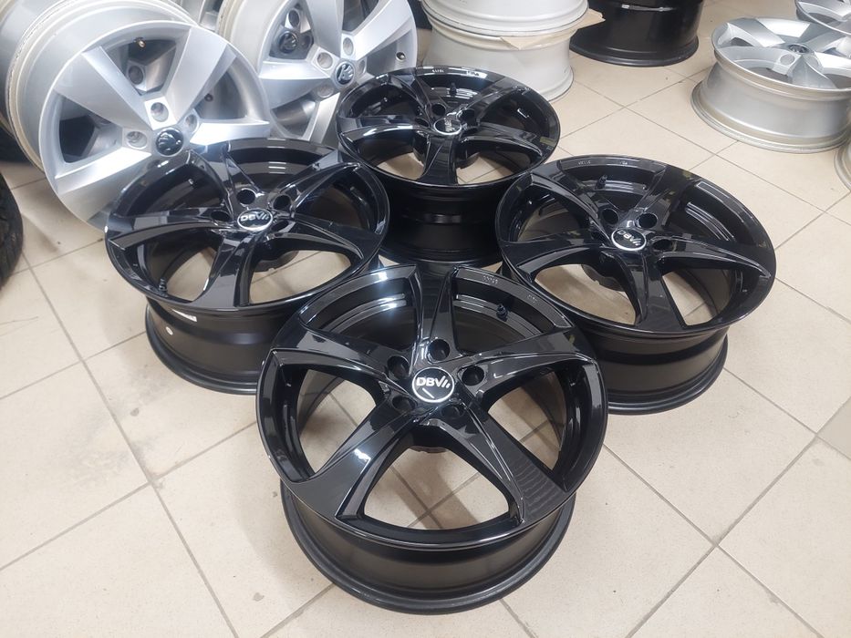 Комплект легкосплавних дисків Volkswagen Skoda Audi Seat R17 5×112