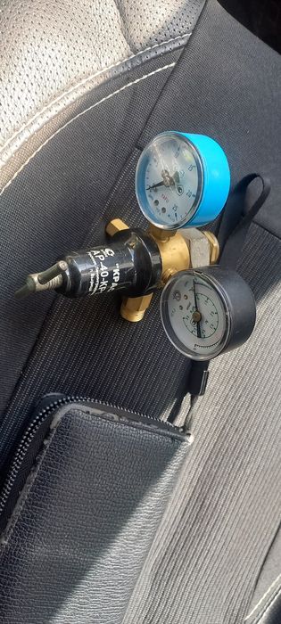 Редуктор вуглекислотний