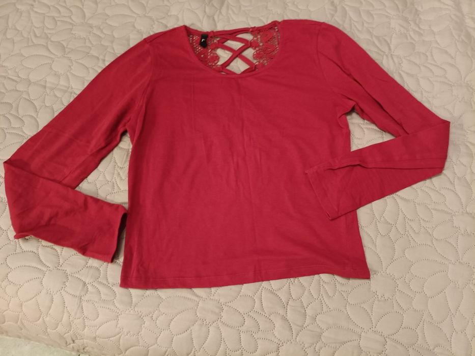 Nowa czerwona bluzka Sinsay M