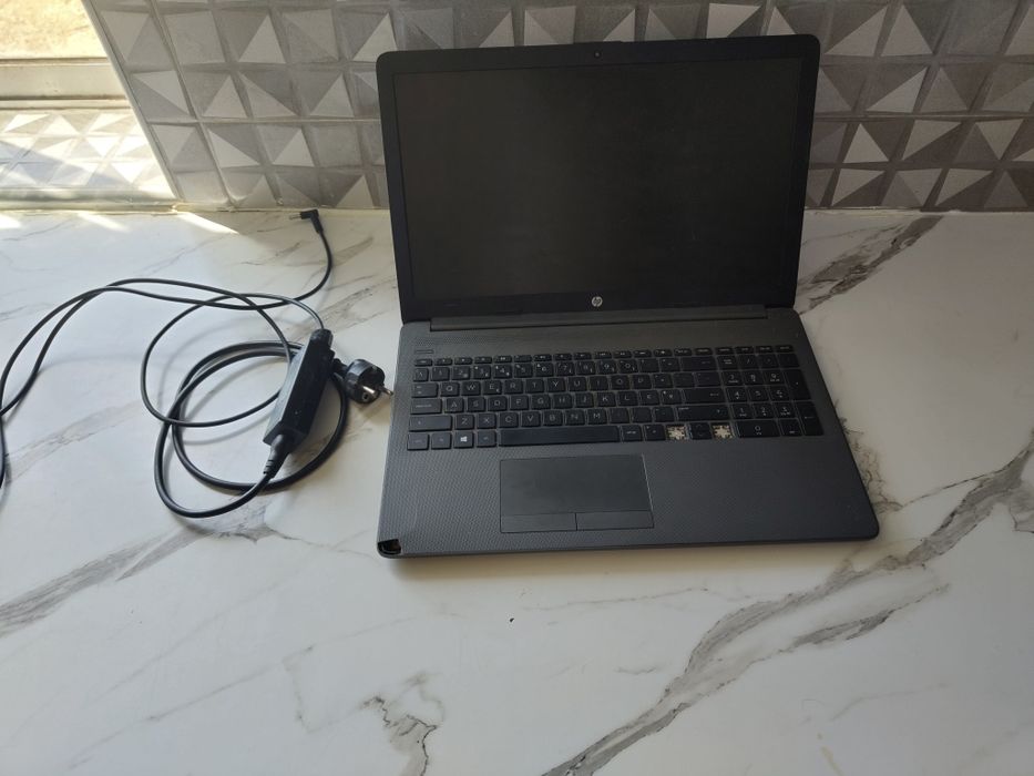 HP 255 G7 — Ryzen 3 | 4GB RAM | 128GB