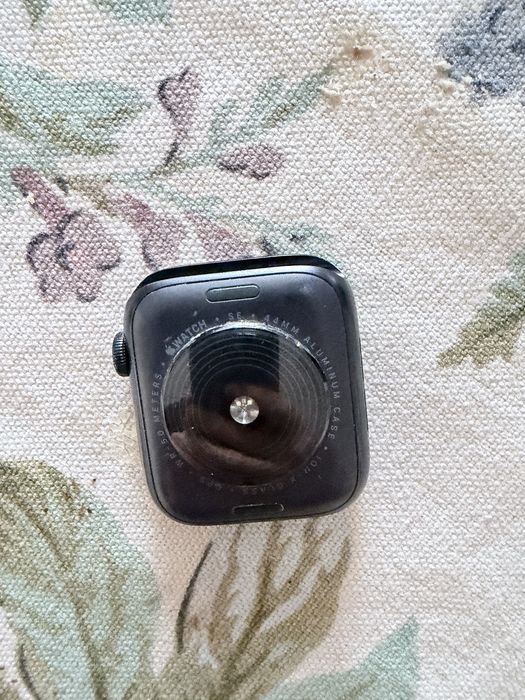 Apple Watch SE2 44mm