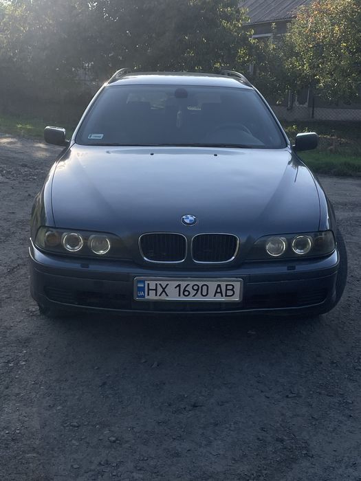 Продам BMW E39 (бмв е39)