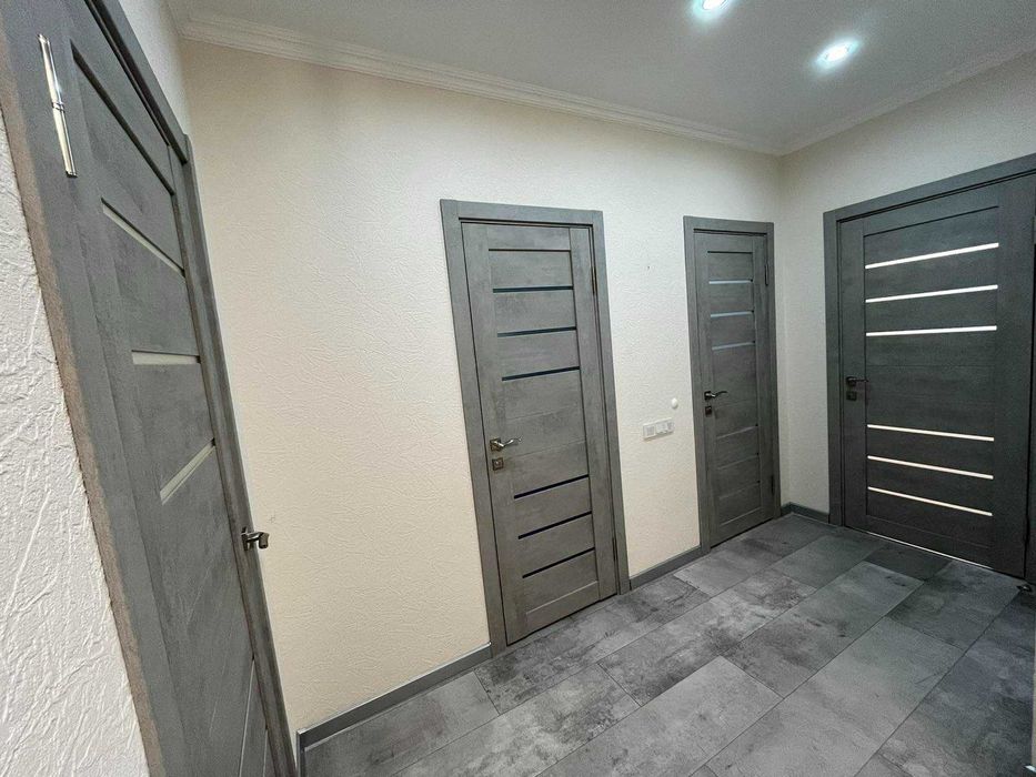 2к квартира На Озерній біля Агори