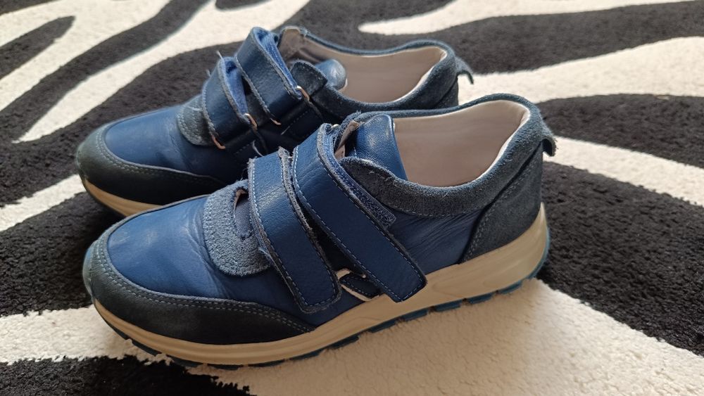 Шкіряні ортопедичні кросівки 34 р