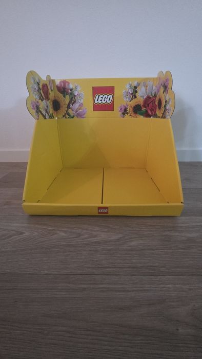 Expositores cartão Lego
