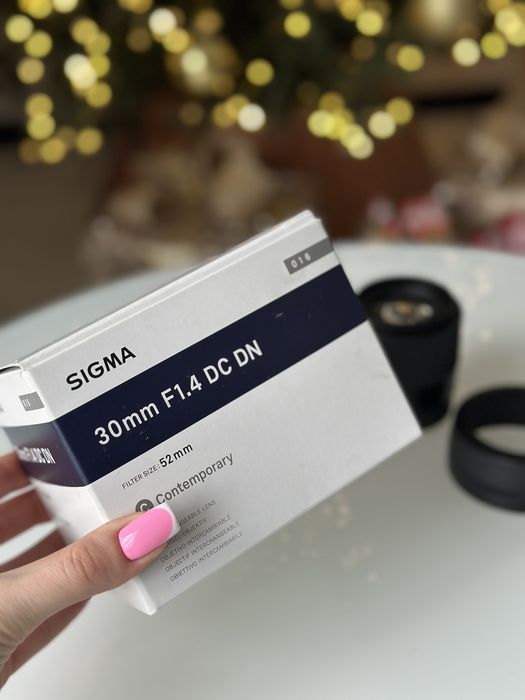 Объектив sigma 30mm F1.4