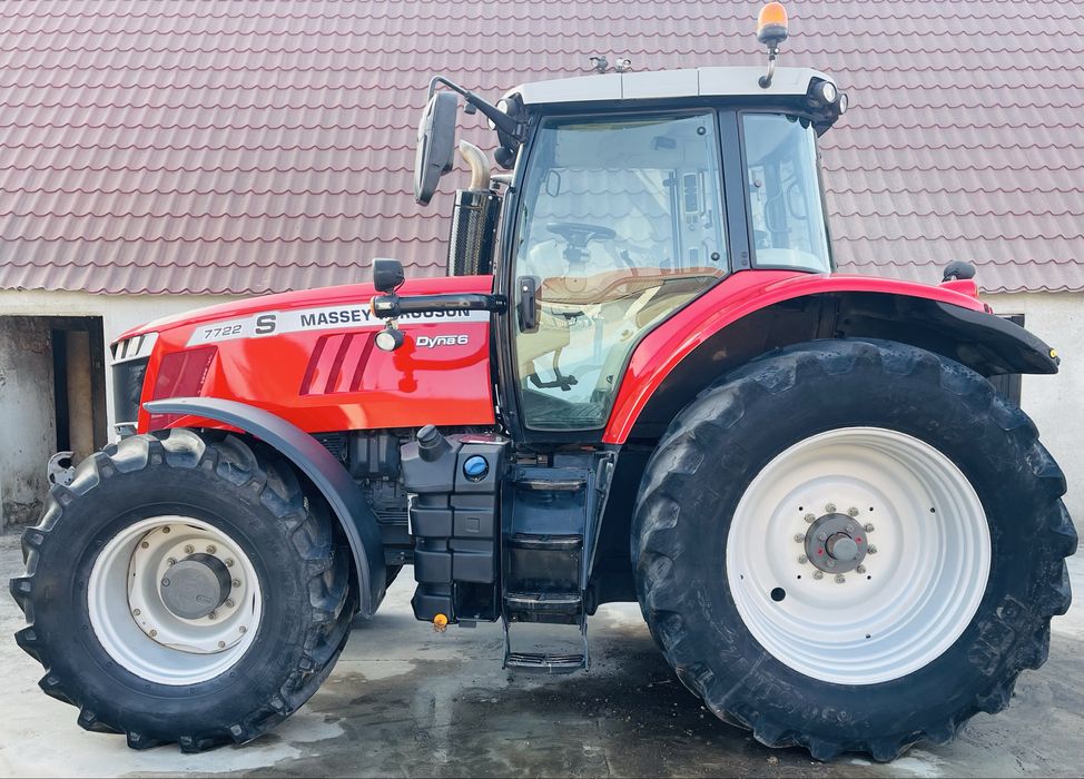 Massey Ferguson 7722 S