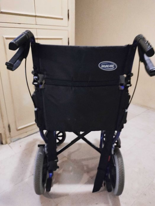Cadeira de Rodas Invacare Alu Lite