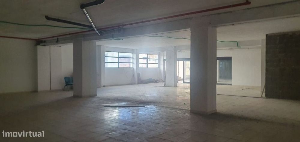 Loja  para arrendamento