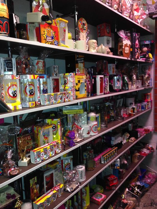 Likwidacja sklepu z prezentami, upominkami i gadżetami imprezowymi 18+