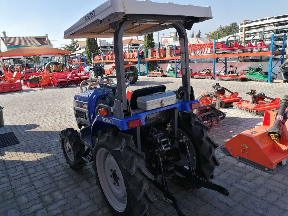 ISEKI SIAL HUNTER 20S, 4x4 27 cv com capota