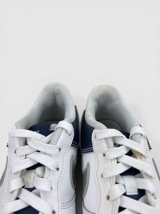 Buty Sportowe Nike Air Force 1 LV8 Biały Granatowy Rozmiar 38