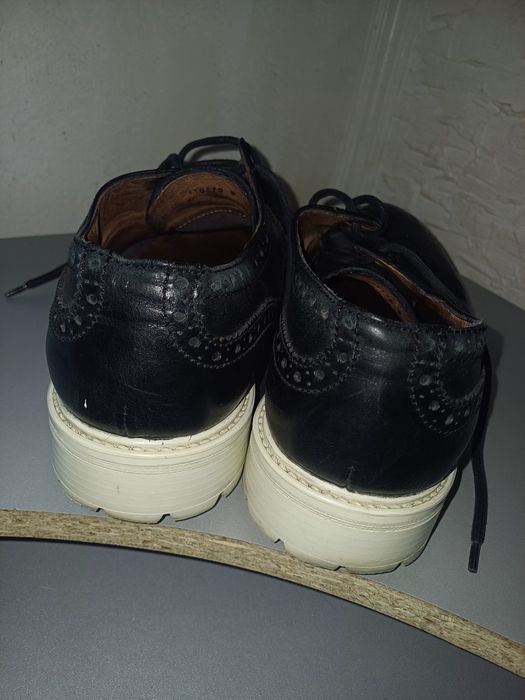 Продам кожанные туфли,мокасины asos