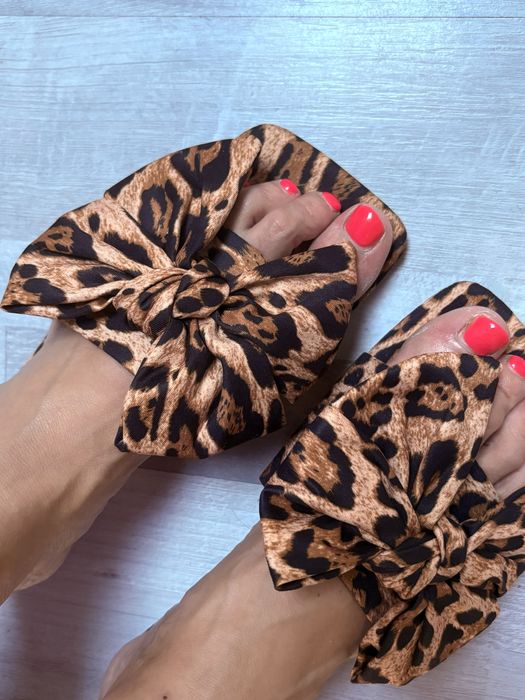 Klapki letnie panterka 38