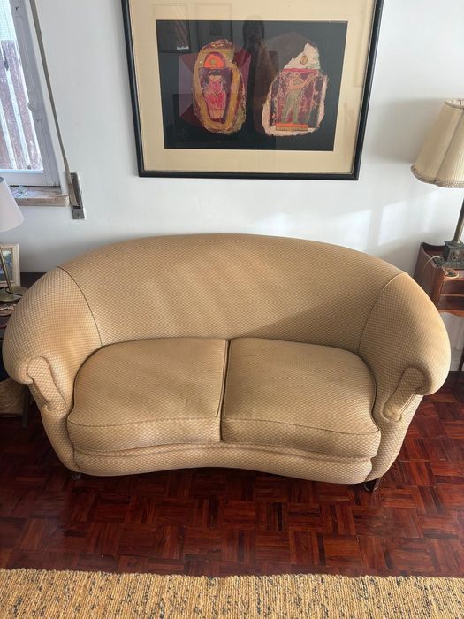 Sofá Vintage Bege/Dourado