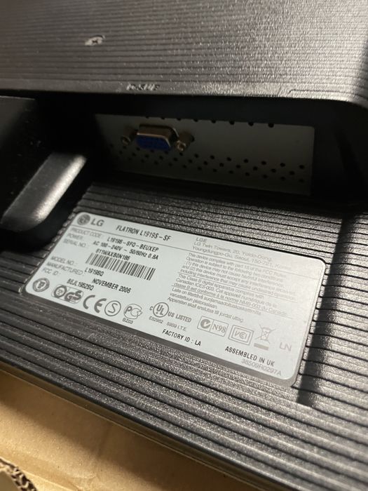 Vendo monitor de computador LG Flatron L1919S-SF