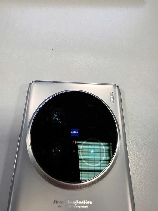 VIVO x100 ultra 256gb