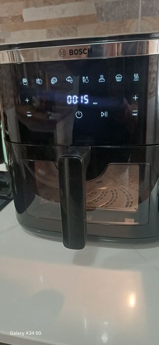 Airfryer Bosch 7l,2 quase nova