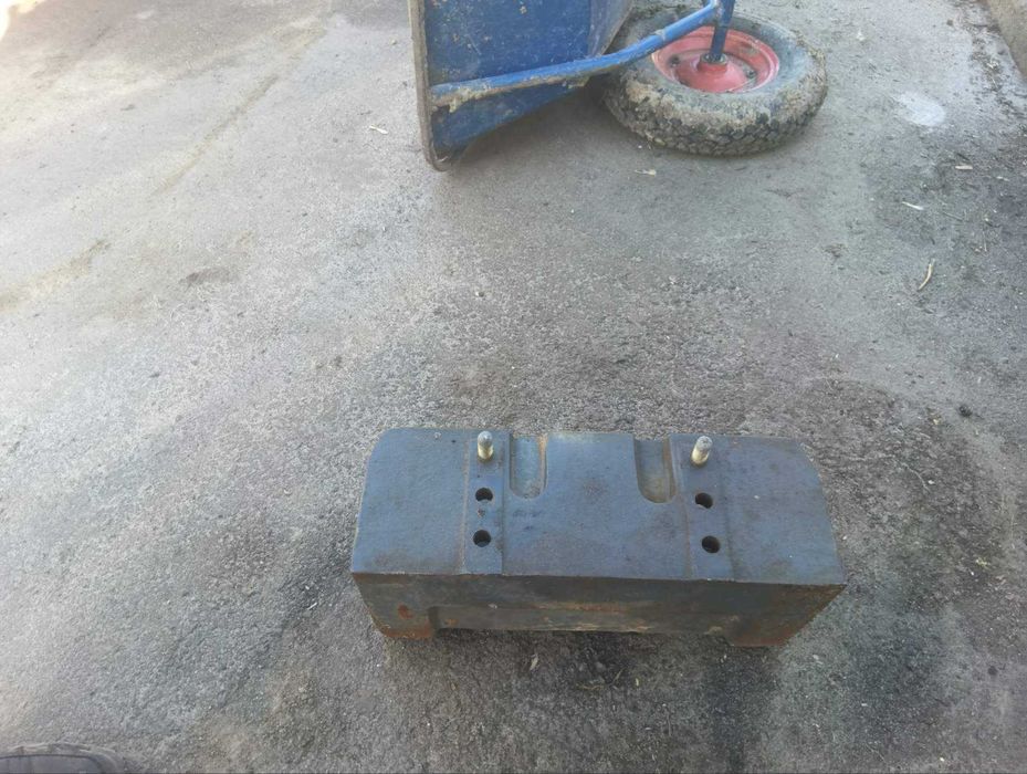 груз передний kubota
