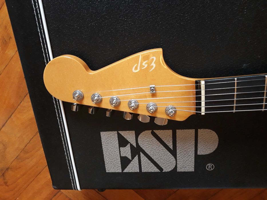 Gitara elektryczna ESP Custom Shop JG-CTM Jaguar