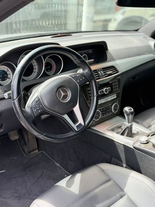 Mercedes C220 coupé SportEdition — photo 5