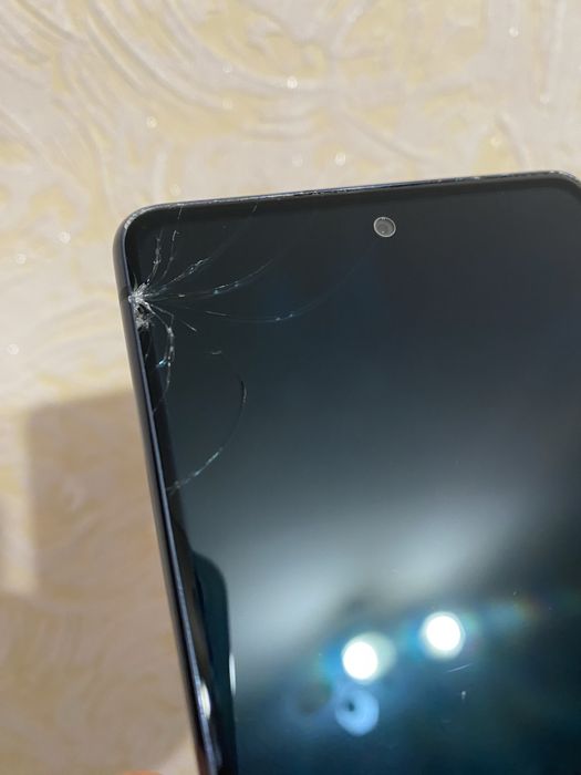 Sansung S20FE 6+6/128