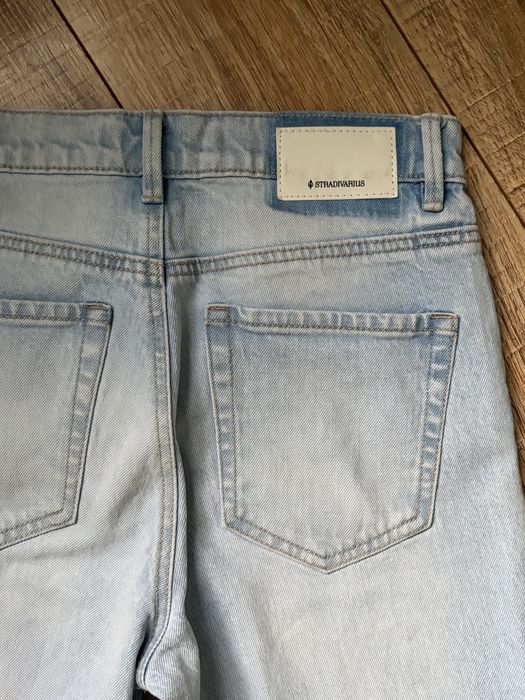Блакитні джинси Stradivarius 36 розмір