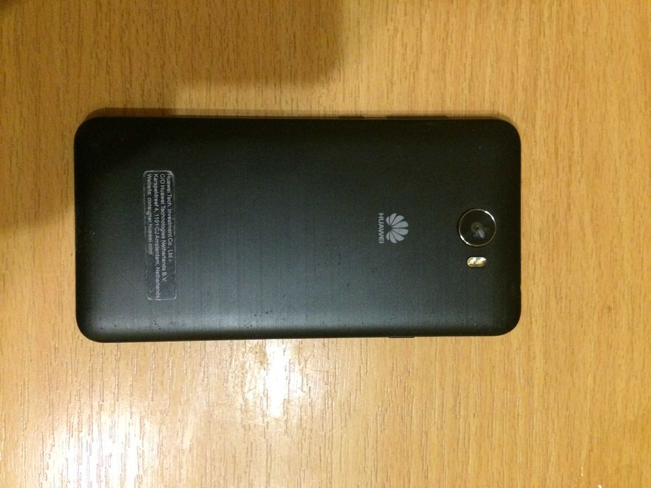 Smartfon czarny Huawei CUN-L21 dual SIM