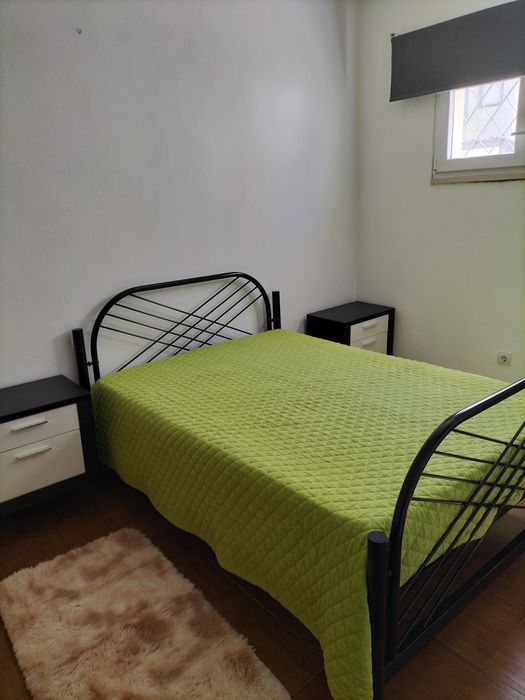 Alugo quarto a Estudantes maiores de idade