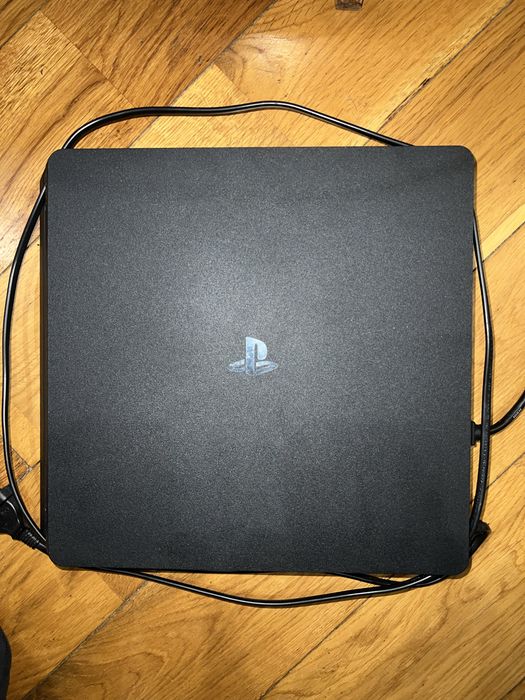 Sony PlayStation 4 Slim 1TB (CUH-2208B)