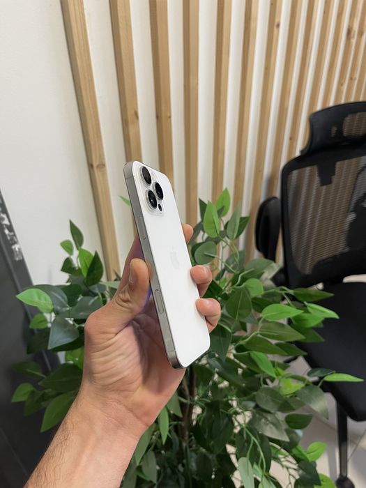 Iphone 16 Pro Max 256GB Branco