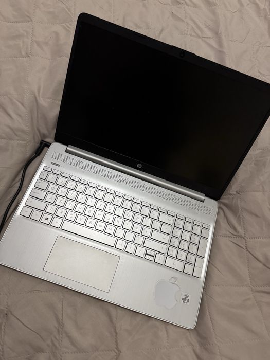 Computador HP (como novo)