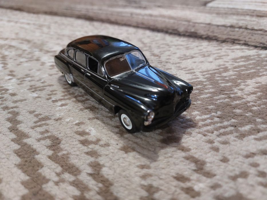 Модель авто ЗИМ-12 (ГАЗ-12)