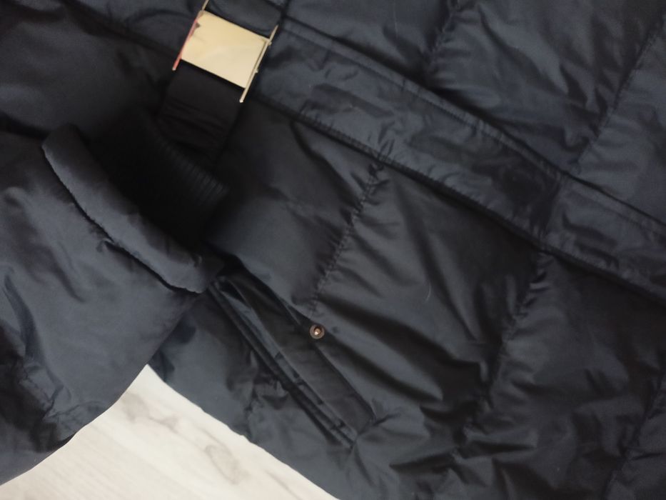 Długi płaszcz puchowy pikowany płaszcz  kaptur