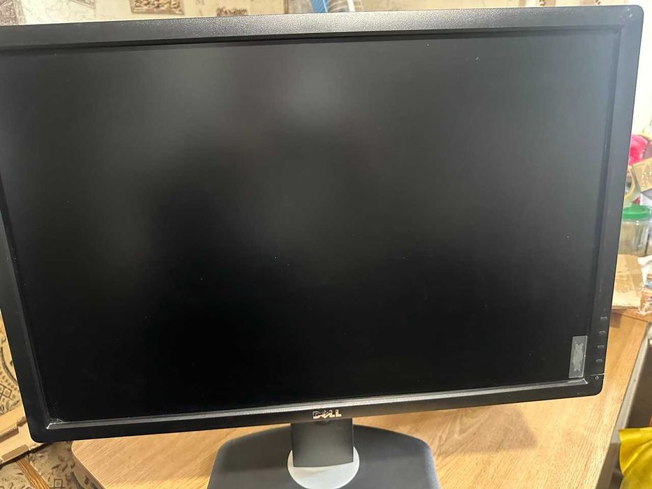 Монитор Dell 24"