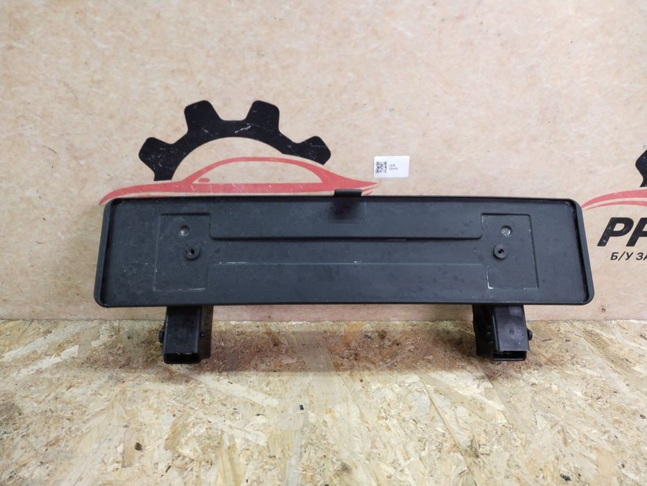 VW ID3 ID.3 19- Накладка номера номерного знака заднего бампера