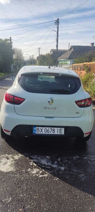 Автомобіль Рено Кліо