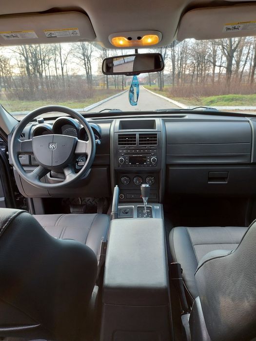 Dodge Nitro 2.8 turbo dizel
