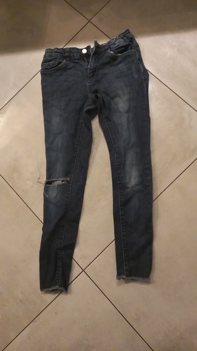 Spodnie ca rozm 152 Stan idealny