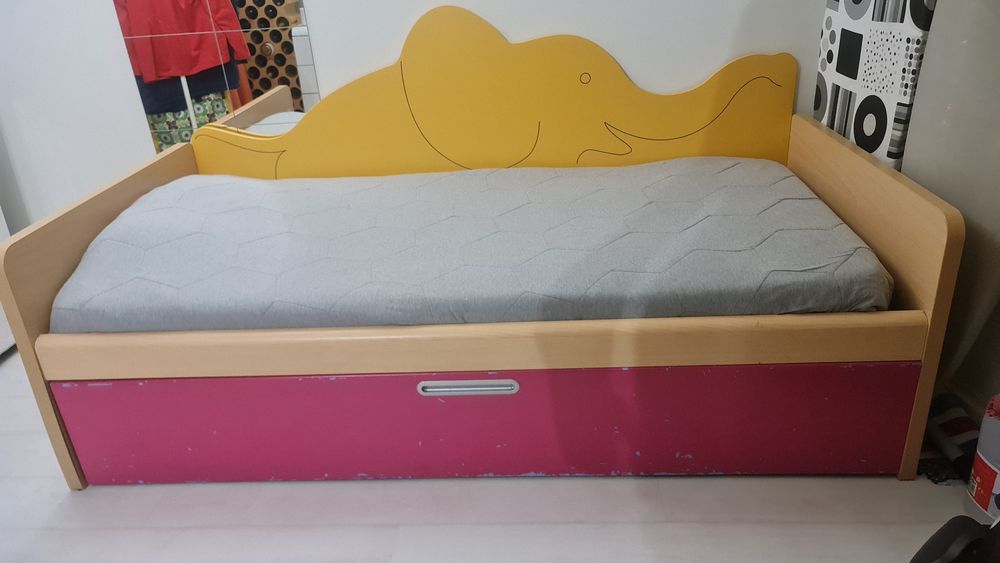 Cama infantil de madeira quarto criança