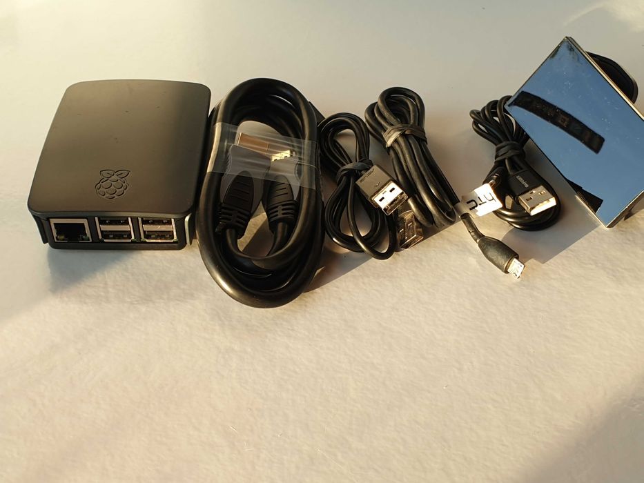 Raspberry Pi 3 Model B V1.2  2015 + комплект