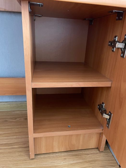 Столик кімнатний