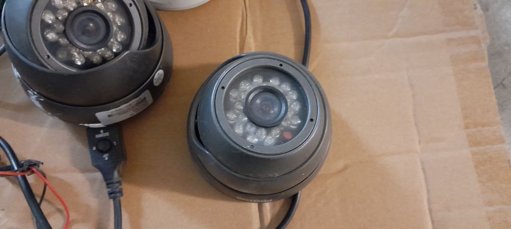 Cameras64739681568515123