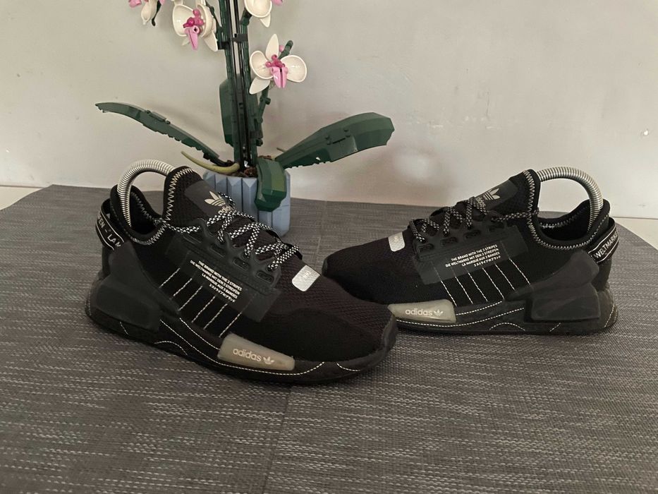 Buty Adidas NMD R1 V2 Cloud GZ3404 ,damskie ,Rozmiar 38,super stan