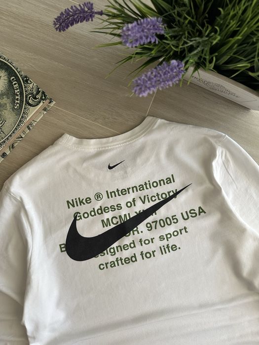 ОРИГІНАЛ! Лонгслів Nike Swoosh NSW