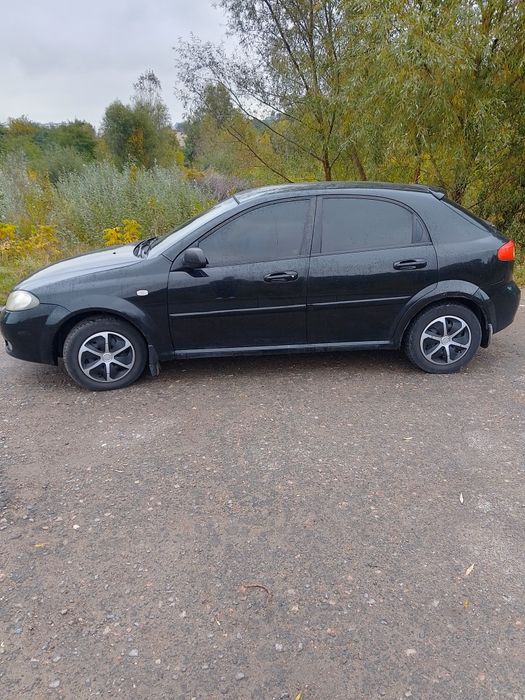 Продам Шевроле Лачетті