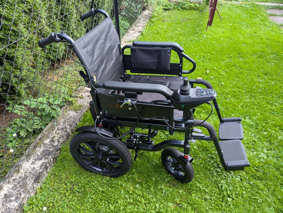 Wózek inwalidzki elektryczny Antar