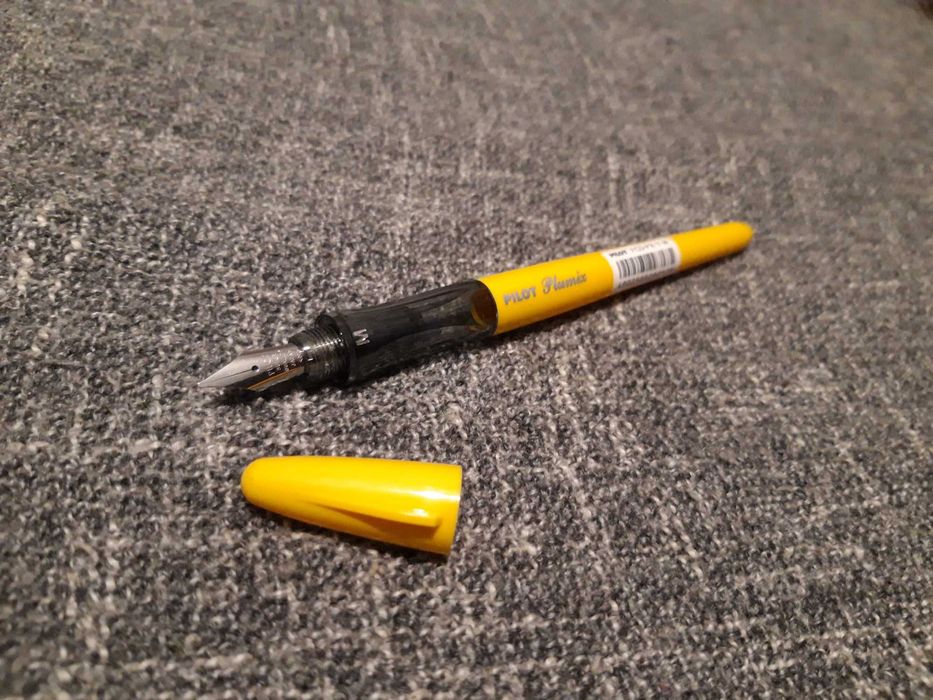 Caneta de tinta permanente PILOT